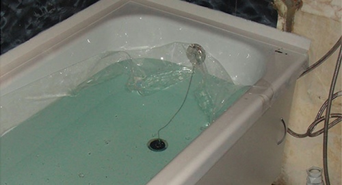 Установкой акрилового вкладыша | Геленджик